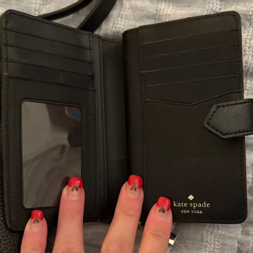 Kate Spade Classic Black Shoulder Bag w/ Wallet - Picture 7 of 13